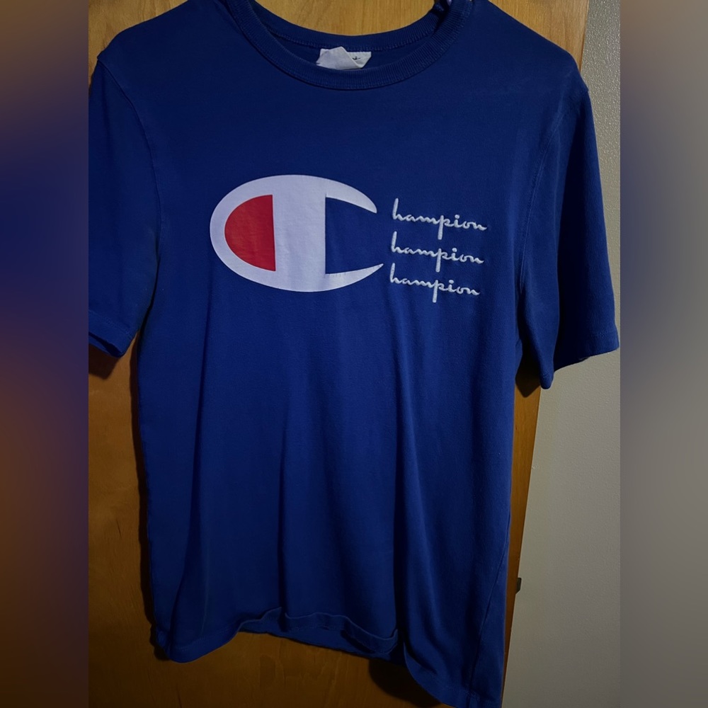 Champion T-shirt
